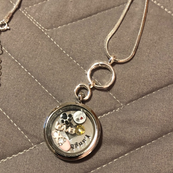 Charm necklace - Picture 3 of 4